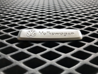 Металлический шильдик Volkswagen